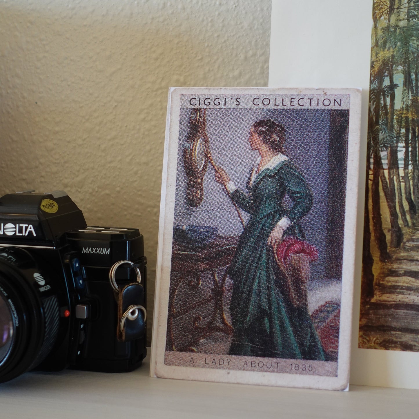 Vintage English 1835 Lady Print | 1930's Cigarette Card